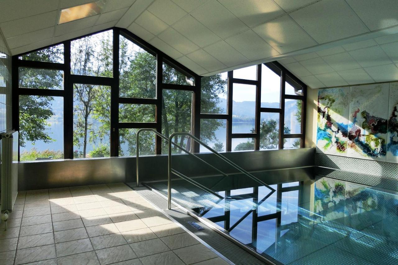 Maren Seeblick Appartement Haus Haensel&Gretel Direkt Am Ossiacher See Mit Hallenbad Stiegl Buitenkant foto
